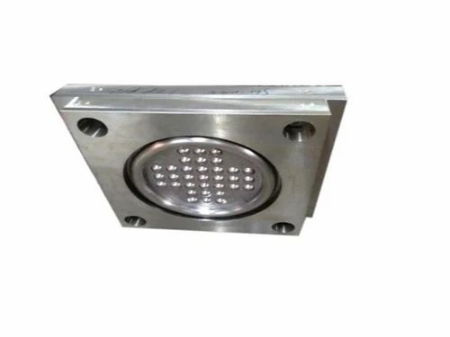 P20 steel two-plate plastic injection moulding die